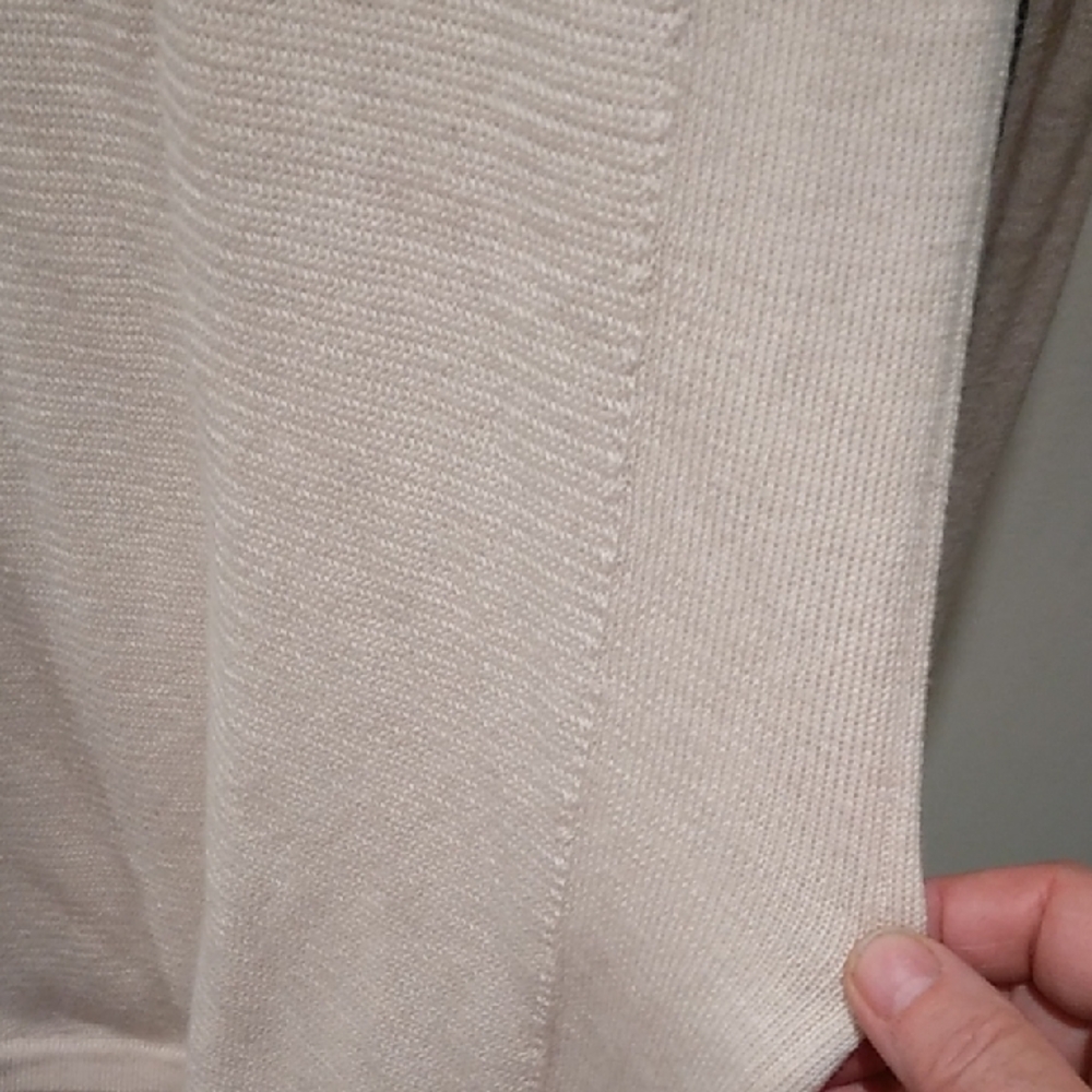 Women's Lululemon 100% Merino Wool Sweater - Picture 6 of 9